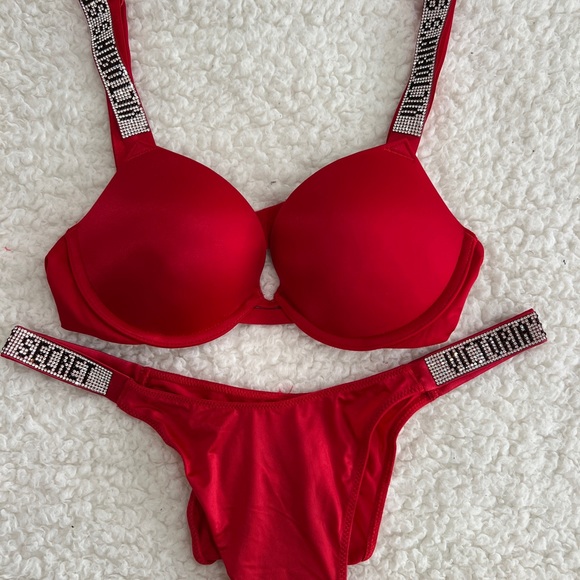 Victoria's Secret Other - Victoria’s Secret Red Shine Strap Set